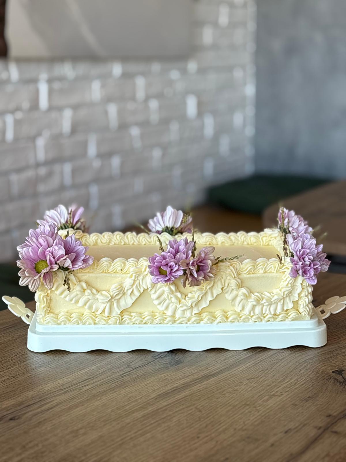 Tort personalizat realizat de Patiferia Artizanal, Otopeni – model 2