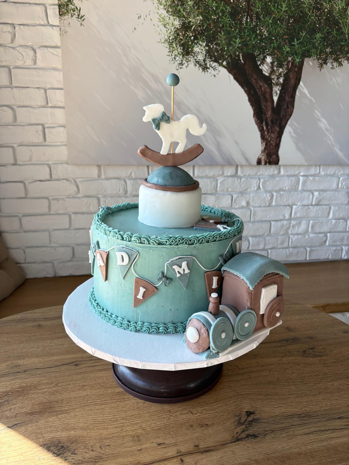 Tort personalizat realizat de Patiferia Artizanal, Otopeni – model 8