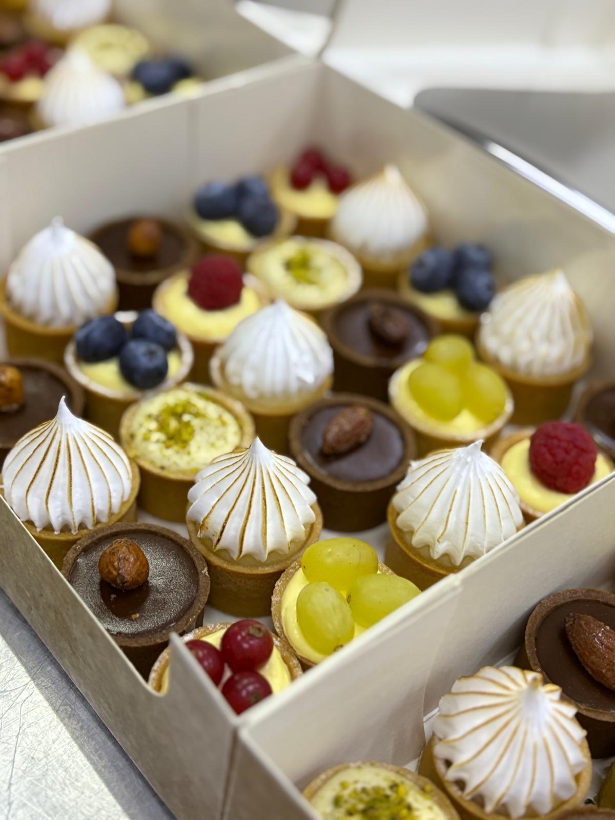 Box tarte asortate